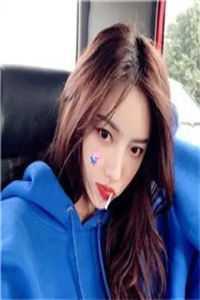 女扮男装闯星际,大佬都想独占我