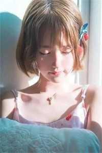 《间谍在伟大航路中成为五皇》作者：椰奶烤茶