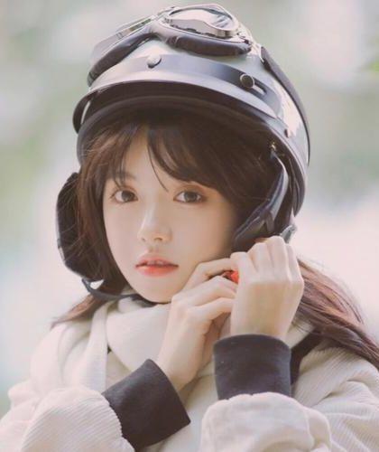 《活着就是恶心》作者:Nicotine