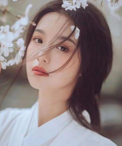 【短篇】爱如晚萤，凋零难寻 作者：匿名