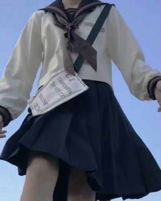 《唐小姐的阳台》（精校版全本by番外完）作者：一百零一夜